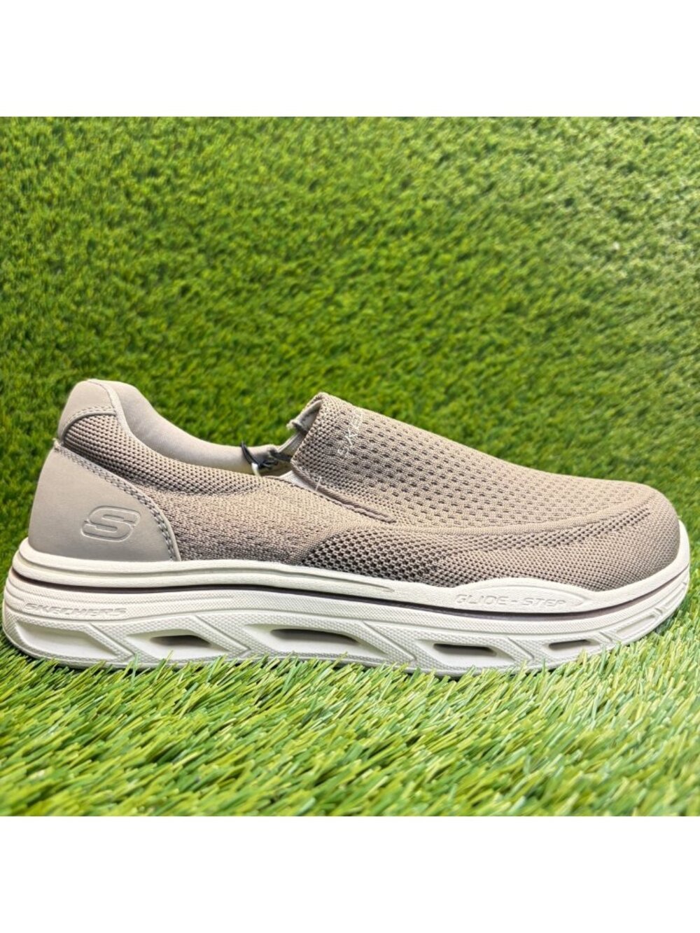 Skechers Glide-Step Expected Virden Mens Size 9 Khaki Casual Slip-On Shoes